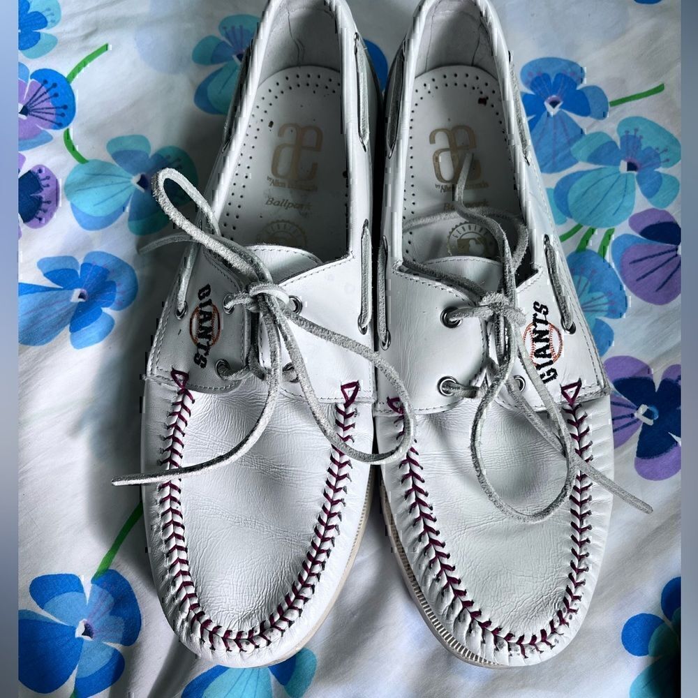 SF Giants Baseball Dock Shoes Loafers Allen Edmonds Men’s - 9.5 (approx 11 Wm.)